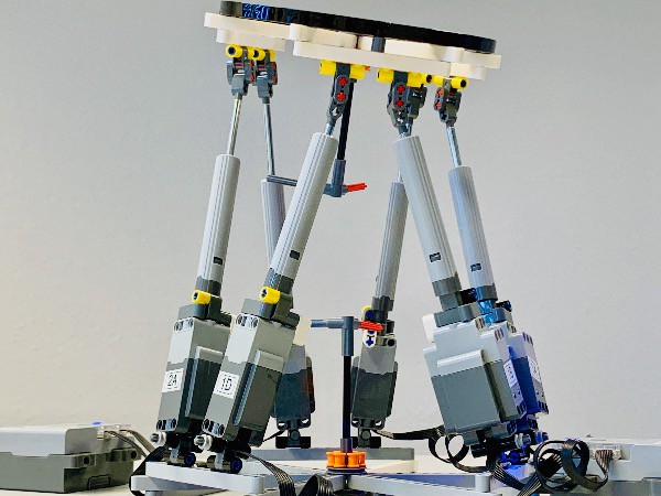 LEGO MOC Multi-config Modular Crawler Crane with complete driving