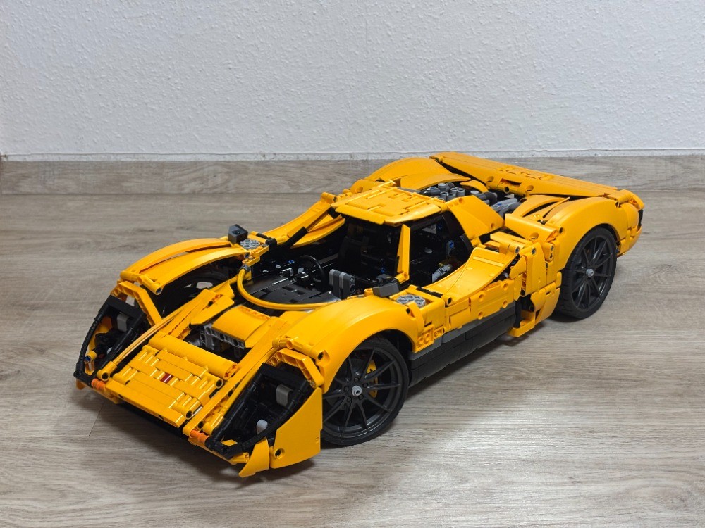 LEGO MOC-235265 42172 McLaren M6 GT 1969 - Alternate Build by