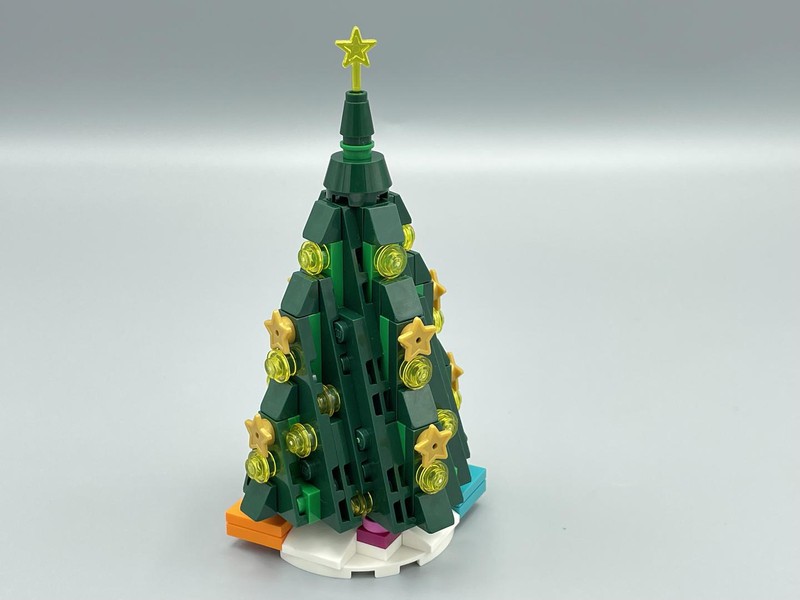 NEW Lego Marvel Holiday Christmas Tree and Base Micro Set on eBid United  States