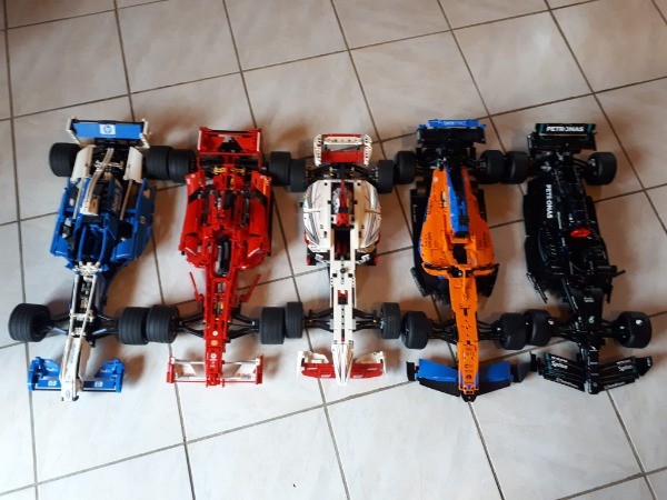 LEGO Set 8461-1 Williams F1 Team Racer (2002 Racers) | Rebrickable ...
