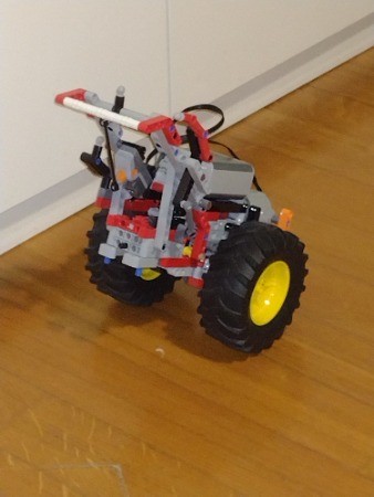 LEGO MOC-168999 Single axle tractor with gearbox and pto by Agrimatte97 ...