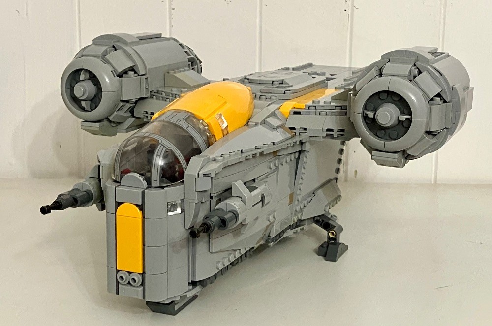 LEGO MOC-182222 Razor Crest by BaufmanBricks | Rebrickable - Build with ...