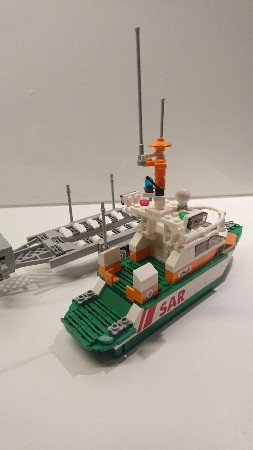 LEGO MOC DGzRS Barsch 7m-Klasse auf Trailer by holler888 | Rebrickable ...