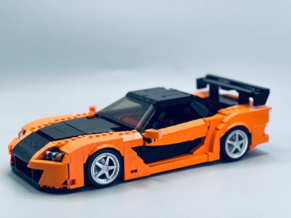 LEGO MOC 马自达RX7-Veilside by DRmoc | Rebrickable - Build with LEGO