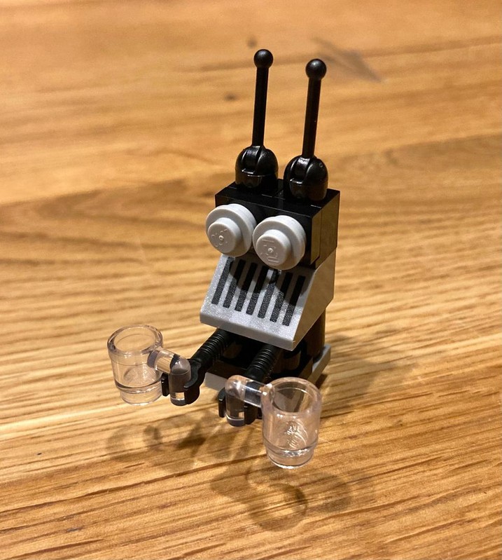 Review: 10497-1 Galaxy Explorer | Rebrickable - Build with LEGO