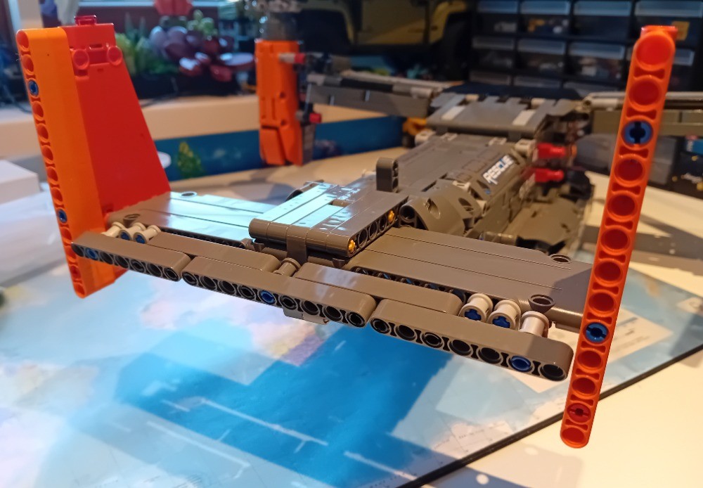 LEGO Workbench for Woeff Bricks | Rebrickable - Build with LEGO