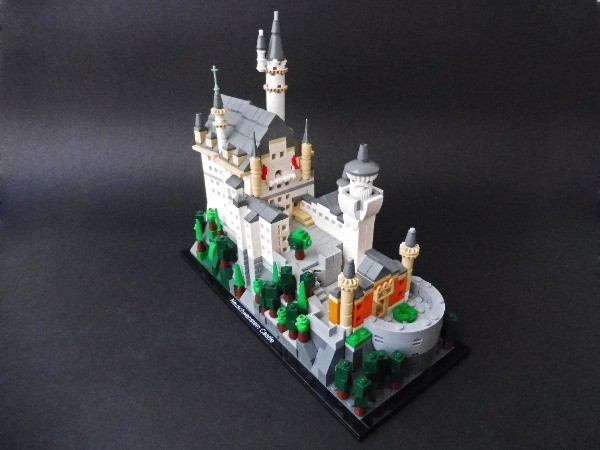 The Neuschwanstein Castle - 1000 pièc - Clementoni