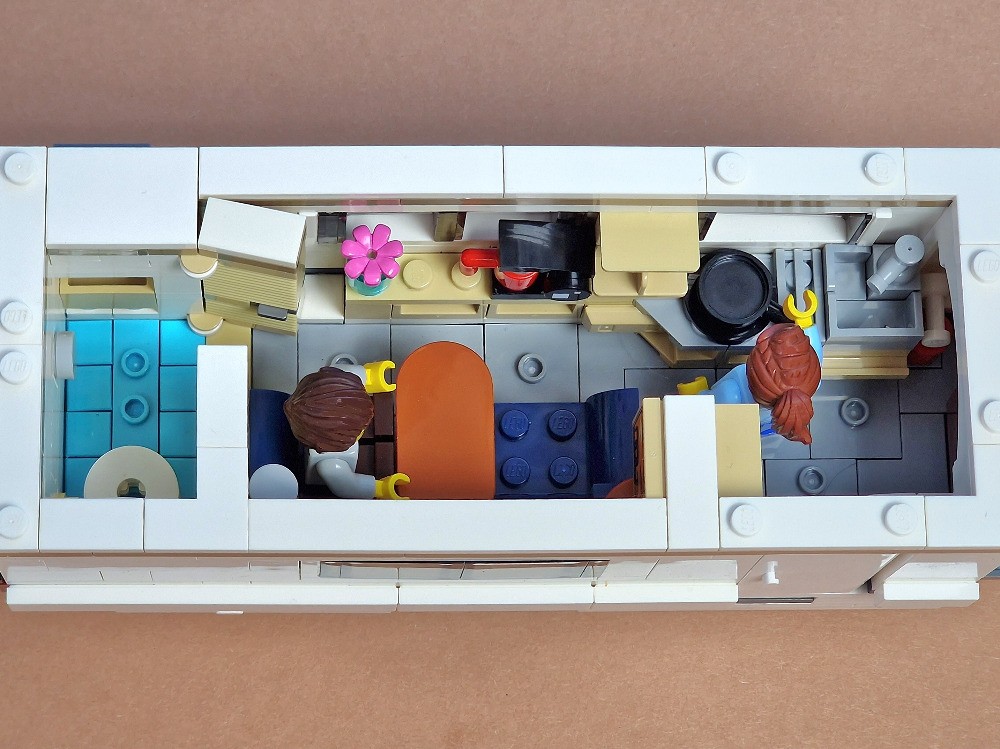 LEGO MOC-226140 CamperVan With Canopy by nevertooold68 | Rebrickable ...