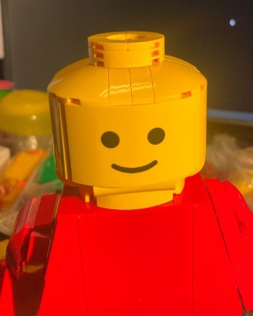 LEGO MOC Simple Bald Top for 40649 Up-Scaled Minifigure by FutronBob