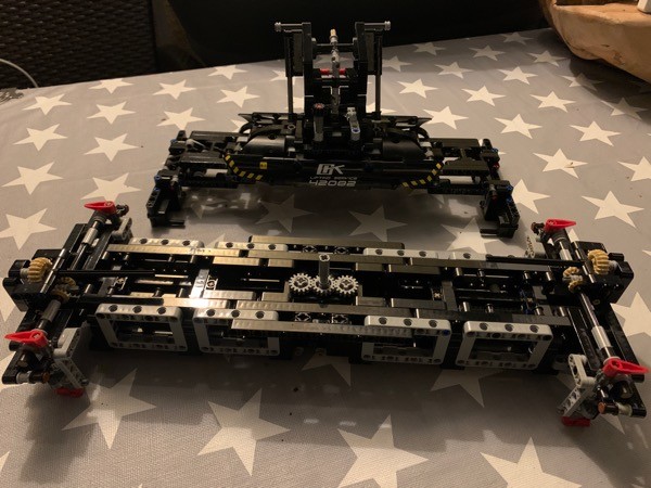 LEGO MOC-220453 Spreader for 20