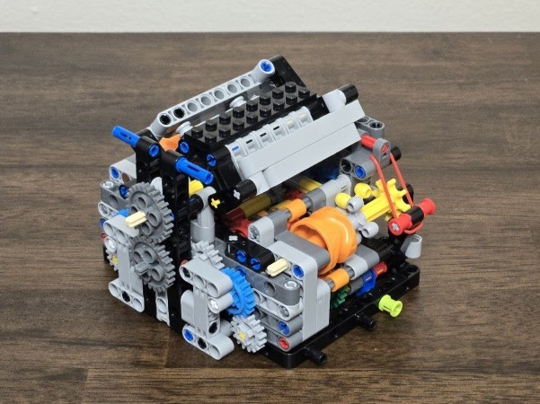 LEGO MOC-215951 Gordon Murray Automotive T.50s (42172) by