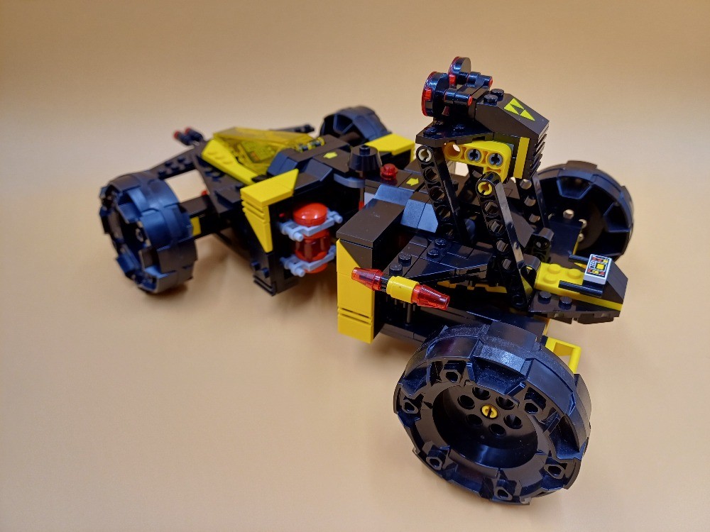 LEGO MOC-254404 Blacktron I - Battrax - Remake by Kaelfros ...
