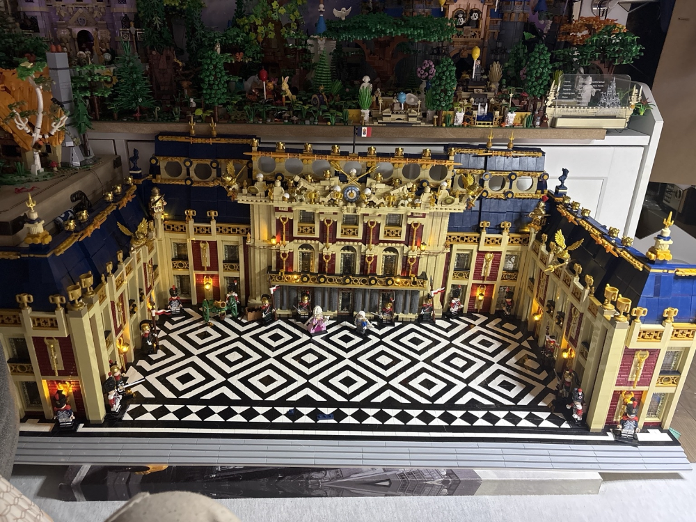 LEGO MOC-212613 Château de Versailles part 1 - LEGO Model (6335
