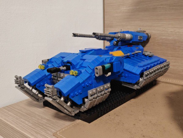 LEGO MOC Astraeus Super-Heavy Tank - Warhammer 40K by Cyflash000 ...