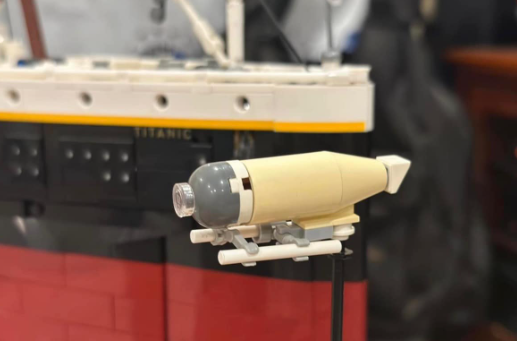 LEGO MOC Oceangate's Titan Submersible [1:50] by The Bobby Brix Channel ...