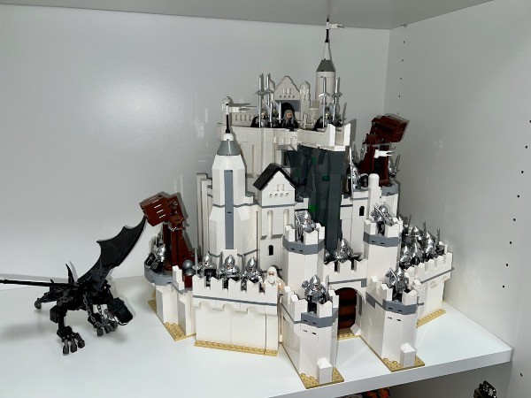 LEGO MOC Khazad-dûm Gate by LordBricker