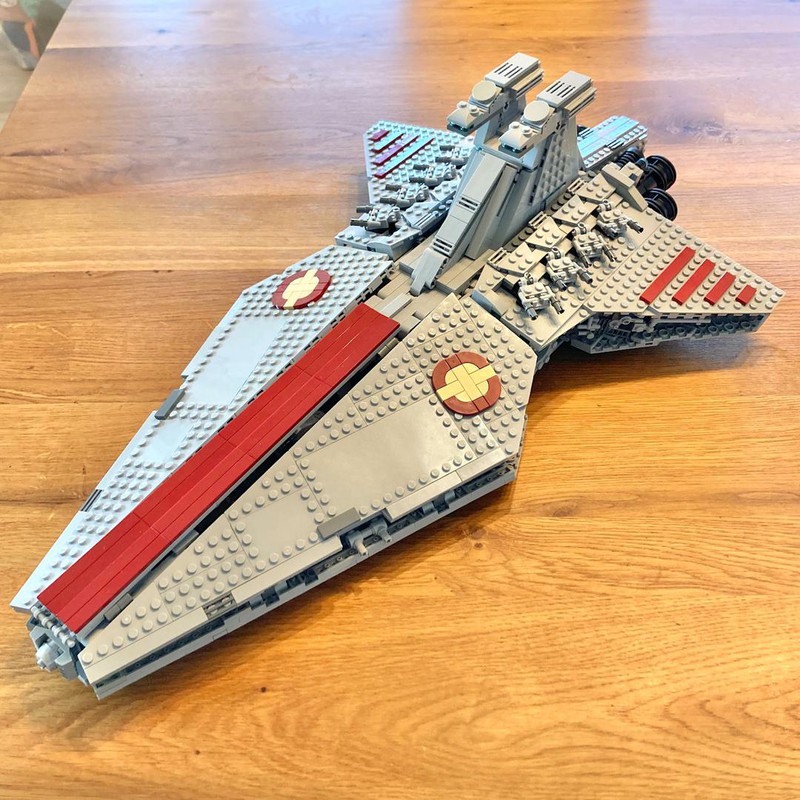 Review: MOC-79338 Venator Playset | Rebrickable - Build with LEGO