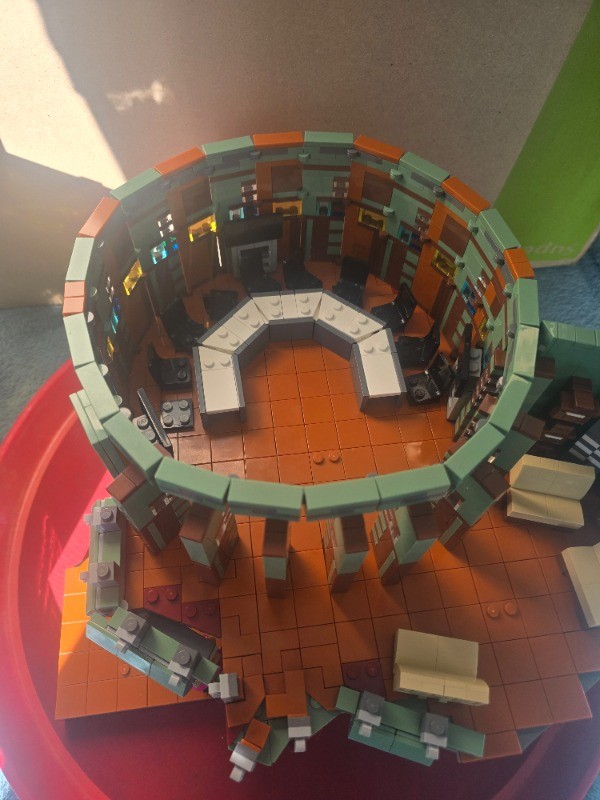 LEGO MOC-100694 Stargate Atlantis Conference Room by axsbricks ...