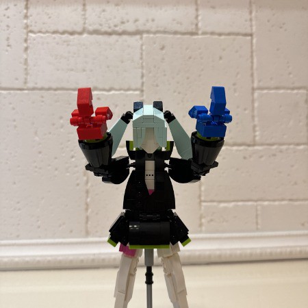 Cyberpunk: Edgerunners Rebecca Vinyl Figure