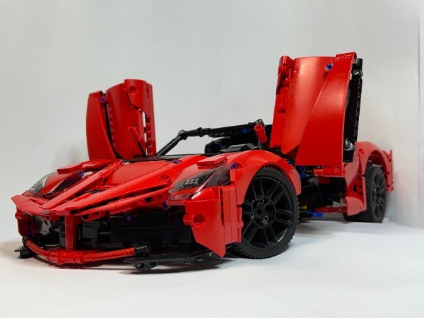 LEGO MOC 42125 Ferrari LaFerrari - 1:10 - alternate build by