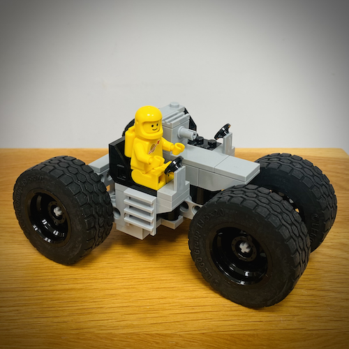 LEGO MOC-155205 Classic Space Reimagined: Mobile Recovery Vehicle 6926 ...