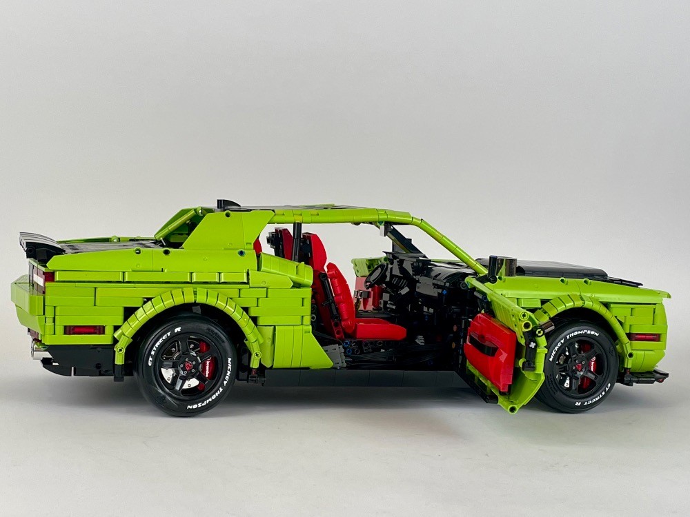 LEGO MOC-264407 Dodge challenger by Loxlego | Rebrickable - Build