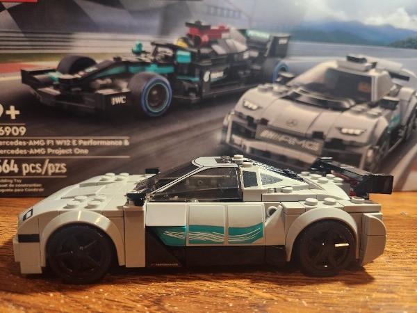 LEGO MOC Nissan Nismo GTR alternate build 76909 by toobs_m