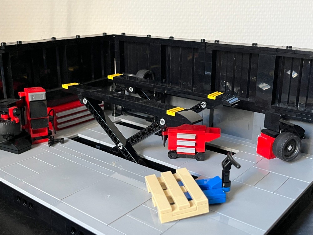 LEGO Workbench for YourFavouriteMocs | Rebrickable - Build with LEGO