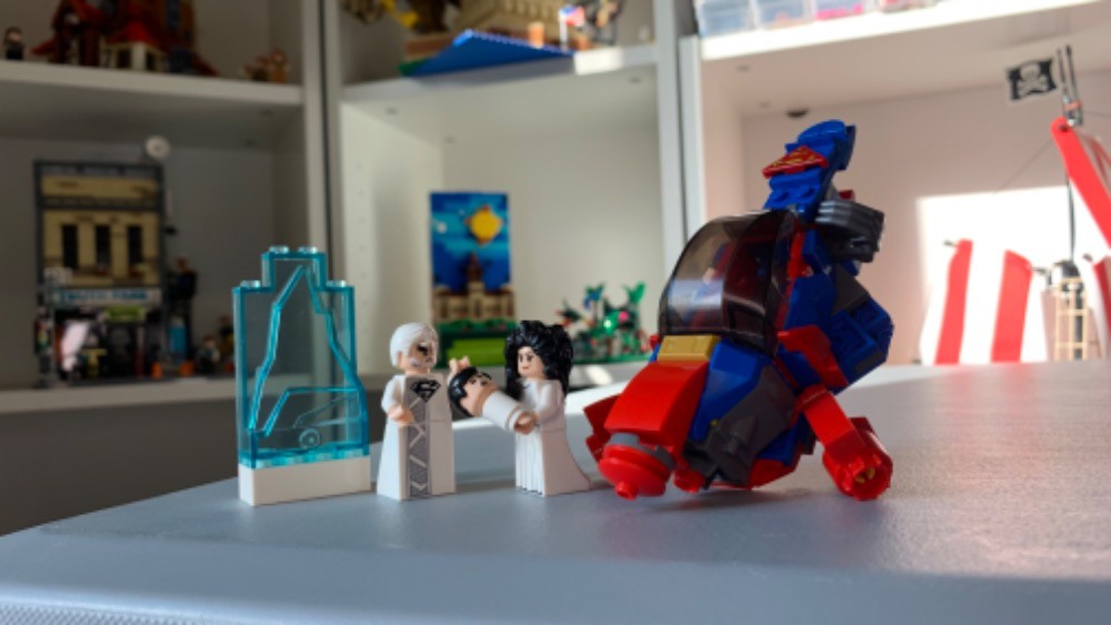 LEGO MOC-45594 Kryptonian Rocket - Modification of 76302-1 by