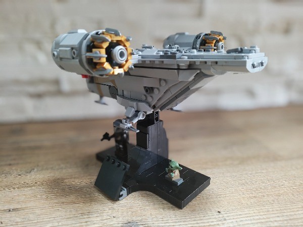 LEGO MOC-183462 Razor Crest - Starship Collection (Midi scale) by ...