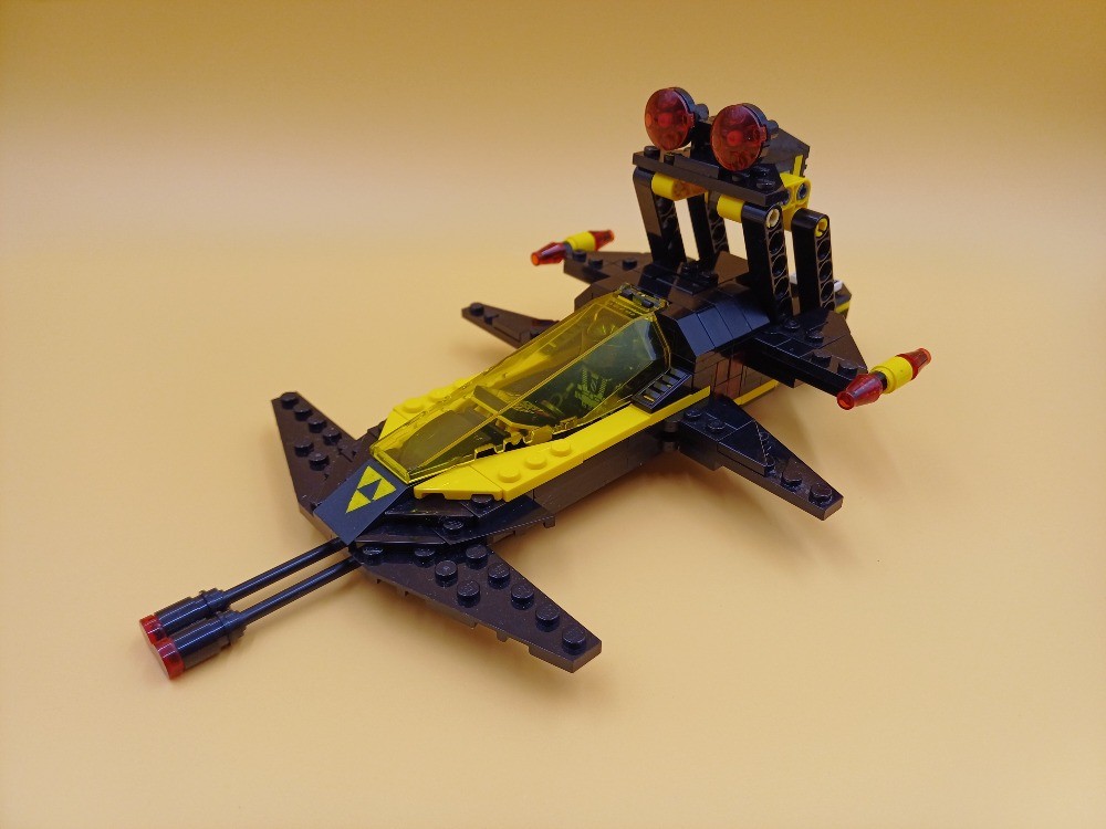 LEGO MOC-254404 Blacktron I - Battrax - Remake by Kaelfros ...