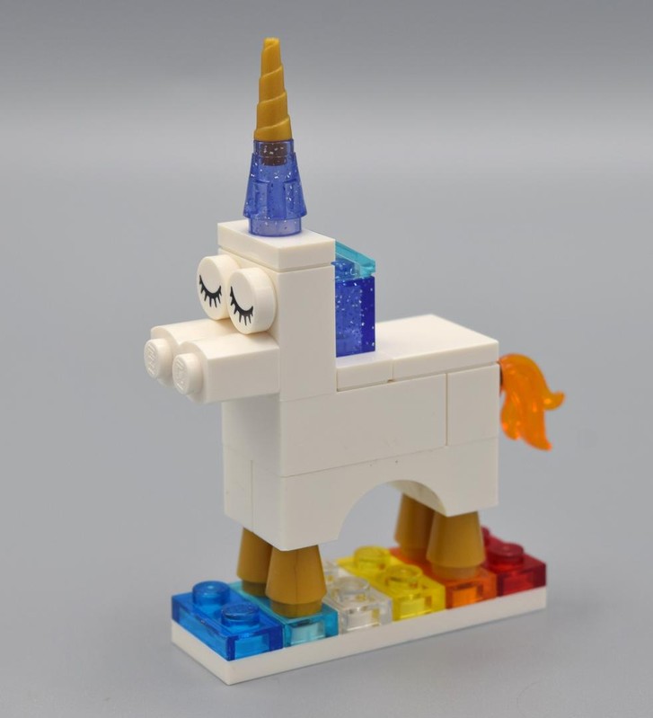 Review: 11013-1 - Creative Transparent Bricks | Rebrickable - Build ...