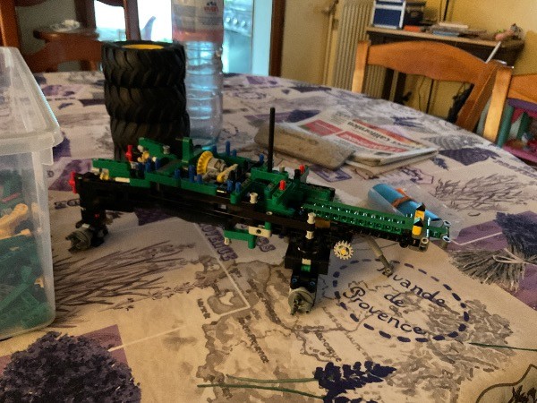 LEGO MOC-175132 42157 John Deere 4940 Sprayer by lars_4444 ...