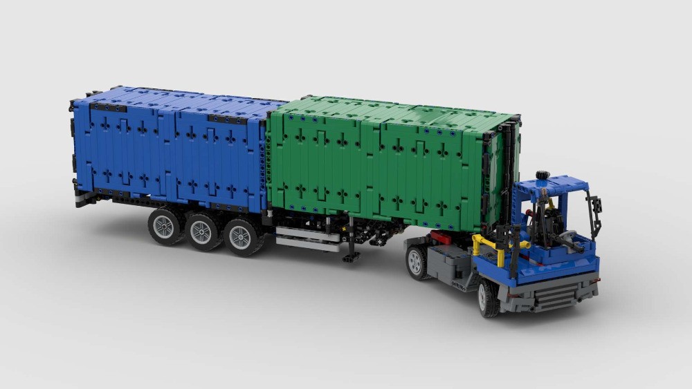 LEGO MOC-223918 20 ft shipping container 1:21 by crazy_technic ...