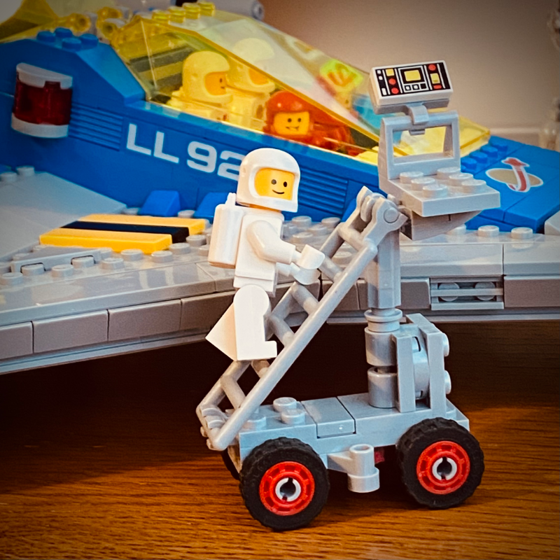 LEGO MOC Classic Space Reimagined: Mobile Service Ladder by watson.lego ...