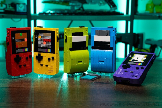 LEGO MOC Ultimate LEGO Gameboy by click_lever