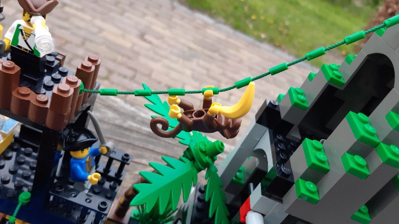 LEGO MOC Perilous Pitfall Remake by BenjaminsBay | Rebrickable - Build ...