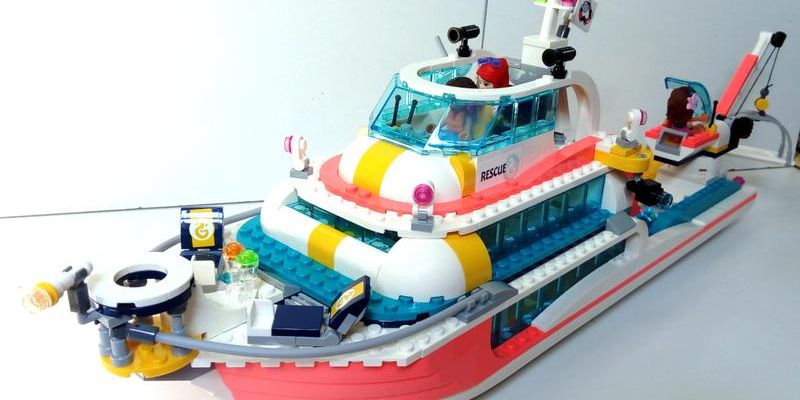 Review 41381 1 Rescue Mission Boat Rebrickable Build With Lego