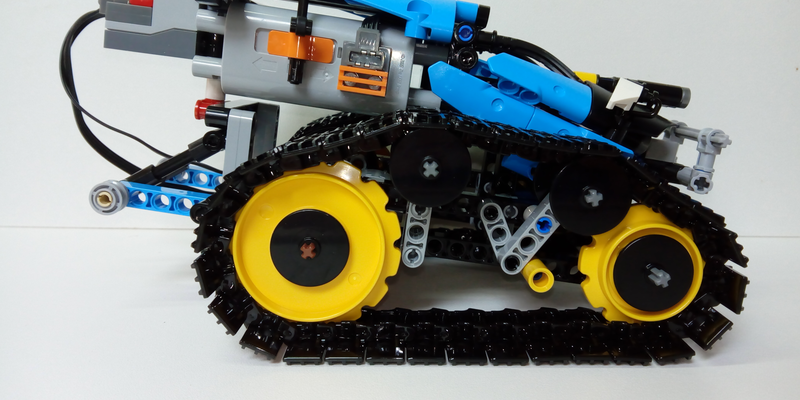 Review: 42095-1 Remote-Controlled Stunt | Rebrickable - Build