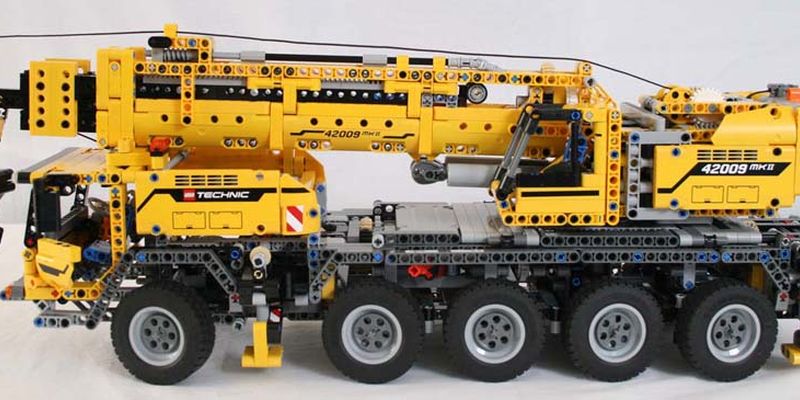 lego crane truck 42009
