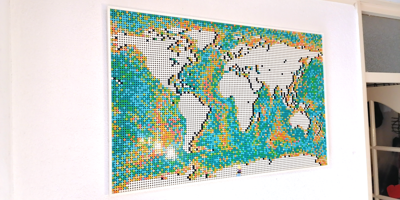 How to Hang the LEGO Art World Map on the Wall! (Set 31203) 