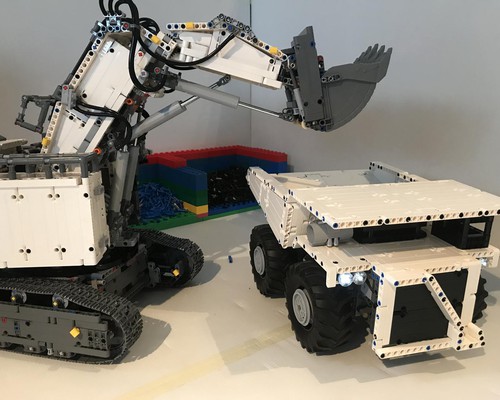 LEGO MOC Mining truck by jorgeopesi | Rebrickable - Build with LEGO