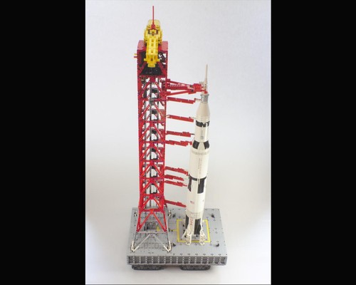 Tour De Lancement Mk I + Crawler Motorisé Pour Saturn V LEGO 21309/92176 - MOC 7704 Pièces